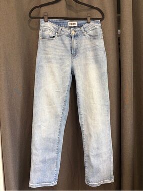 Disclosure -Light Wash Women’s Jeans size 7/28